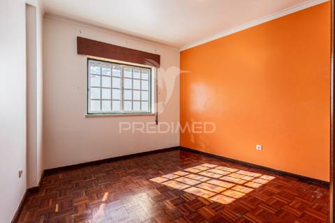 Apartamento de 3 assoalhadas e terraço em excelente localização!