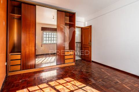 Apartamento de 3 assoalhadas e terraço em excelente localização!