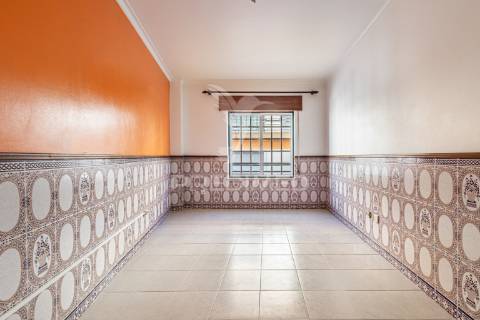 Apartamento de 3 assoalhadas e terraço em excelente localização!