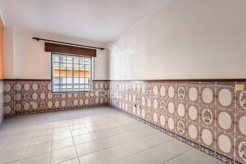 Apartamento de 3 assoalhadas e terraço em excelente localização!