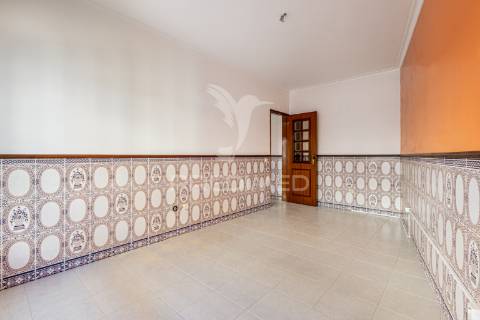 Apartamento de 3 assoalhadas e terraço em excelente localização!