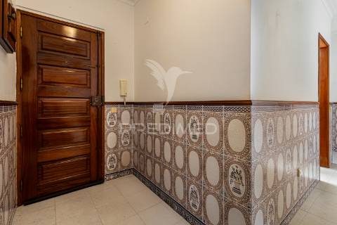 Apartamento de 3 assoalhadas e terraço em excelente localização!