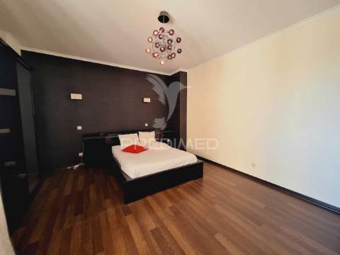 Apartamento t4 de luxo em portimão para arrendamento anual