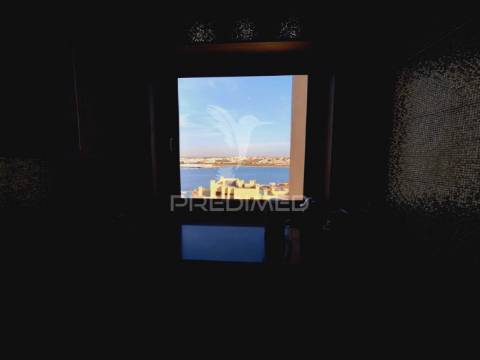 Apartamento t4 de luxo em portimão para arrendamento anual