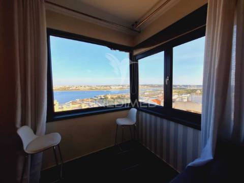 Apartamento t4 de luxo em portimão para arrendamento anual