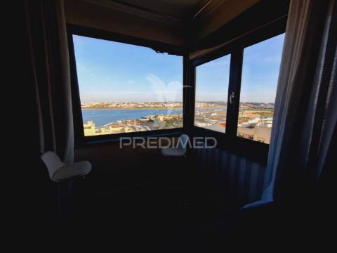 Apartamento t4 de luxo em portimão para arrendamento anual