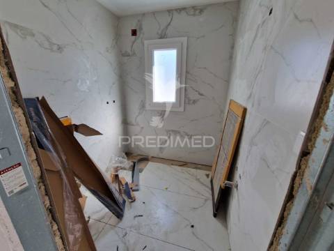 Moradia térrea isolada t4