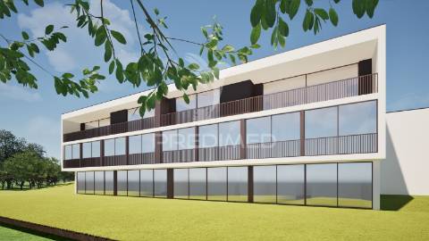 Apartamento t2+1 duplex com jardim