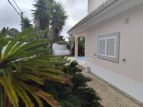 Moradia isolada - sesimbra