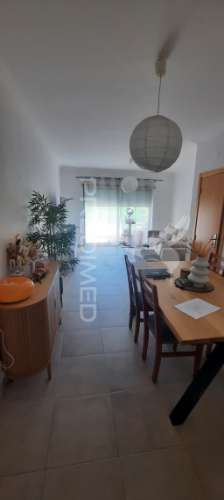 Moradia t2 com jardim, piscina e garagem em albufeira