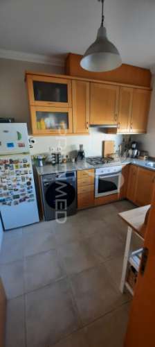 Moradia t2 com jardim, piscina e garagem em albufeira