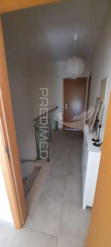 Moradia t2 com jardim, piscina e garagem em albufeira