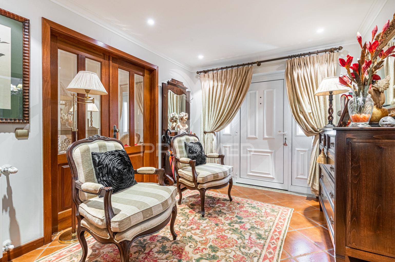 ? moradia t4 exclusiva em espinho, braga – luxo, conforto e vistas deslumbrantes!