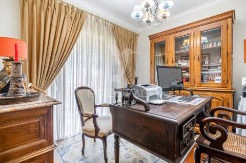 ? moradia t4 exclusiva em espinho, braga – luxo, conforto e vistas deslumbrantes!