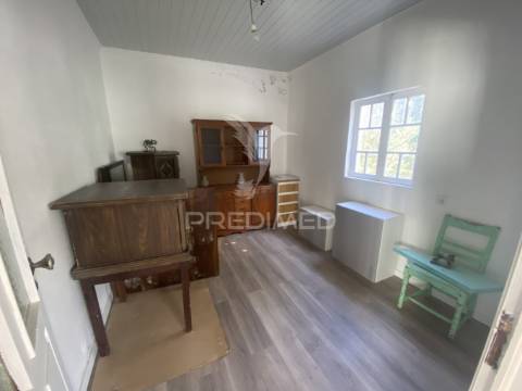 Moradia t3 com terreno e potencial de rentabilidade