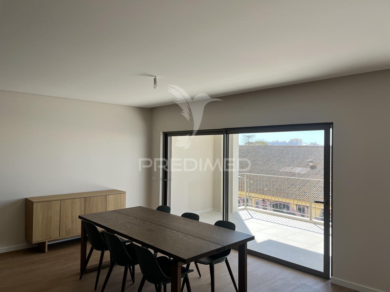 Apartamento t3 exclusivo na prestigiada baixa de olhão i