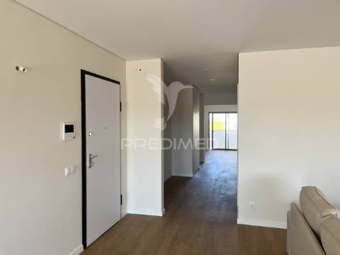 Apartamento t3 exclusivo na prestigiada baixa de olhão i