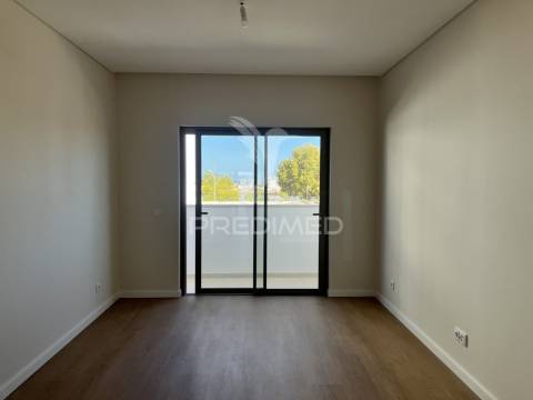 Apartamento t3 exclusivo na prestigiada baixa de olhão i