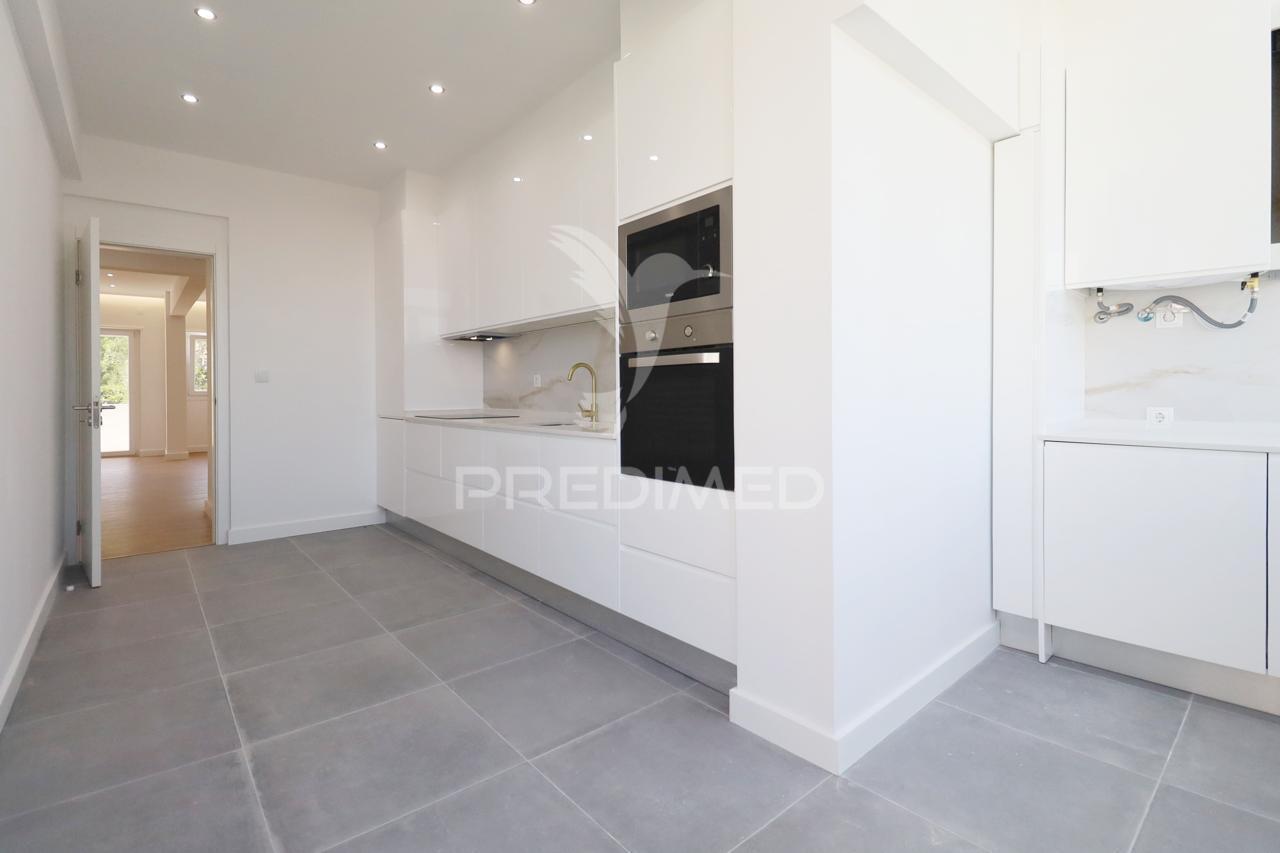 Apartamento t2 amadora venda nova remodelado