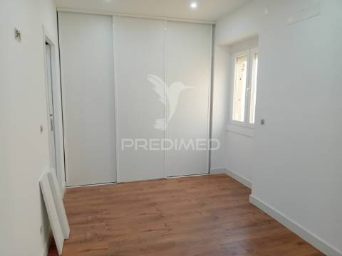 Apartamento t2 amadora venda nova remodelado