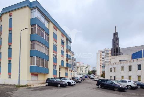 T1 excelente localização.