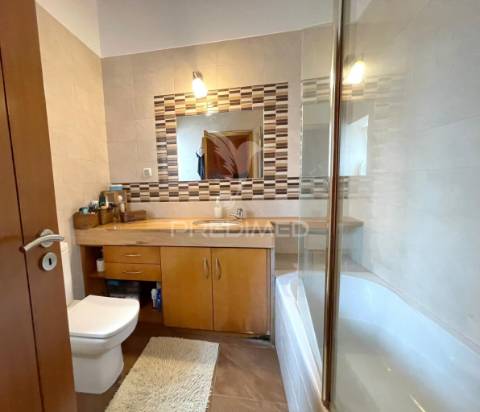 Apartamento t4 duplex em santiago do cacém