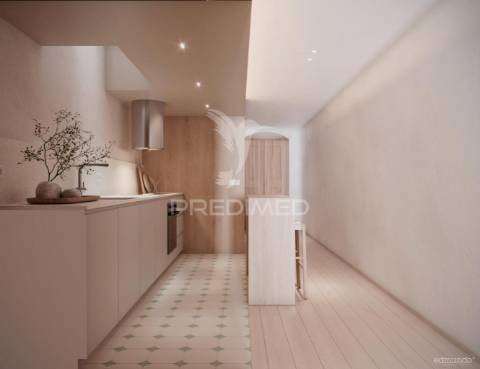 Moradia para restauro - com projeto aprovado