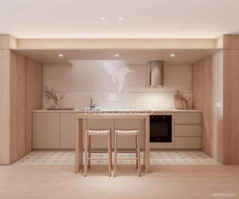 Moradia para restauro - com projeto aprovado