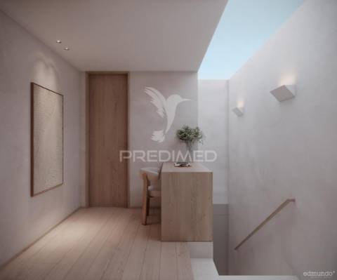 Moradia para restauro - com projeto aprovado