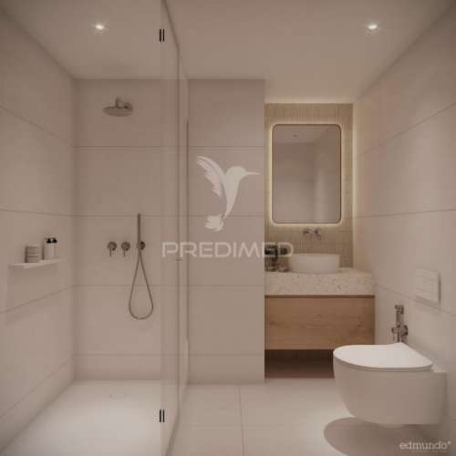 Moradia para restauro - com projeto aprovado