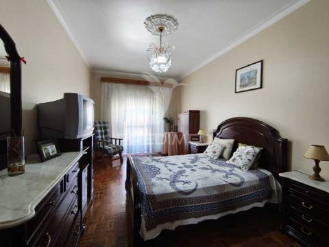 Moradia t2 com garagem, bairro do areias, montijo