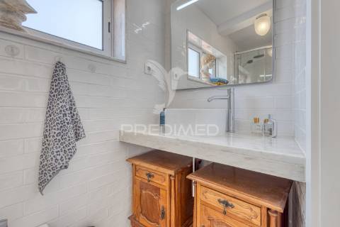 Prédio com projeto aprovado para obras