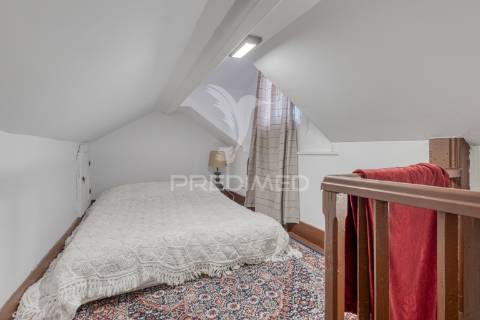 Prédio com projeto aprovado para obras