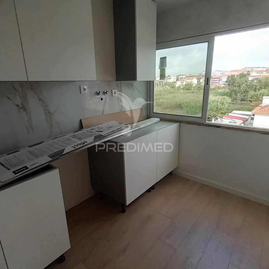Apartamento t3 fogueteiro