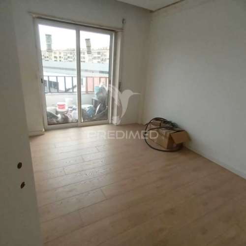 Apartamento t3 fogueteiro