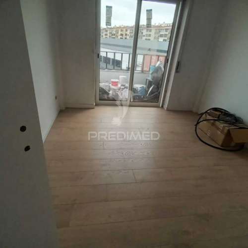 Apartamento t3 fogueteiro