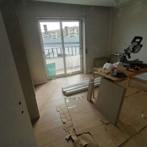 Apartamento t3 fogueteiro