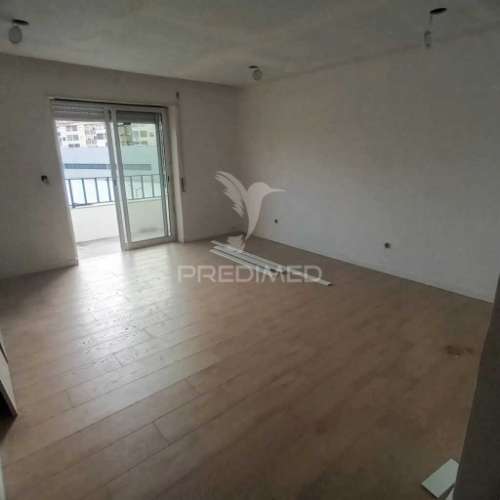 Apartamento t3 fogueteiro