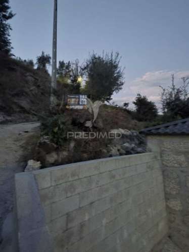 Terreno c/projeto aprovado de vivenda c/pisicina