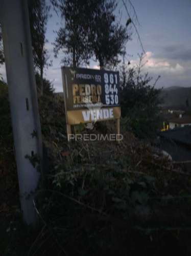 Terreno c/projeto aprovado de vivenda c/pisicina