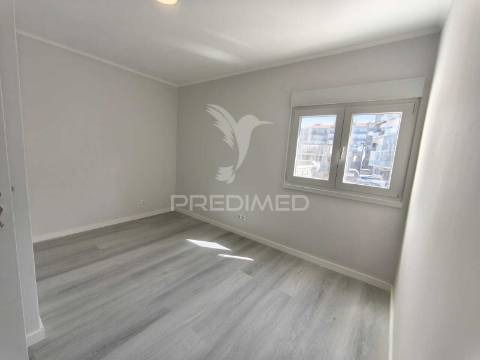 Apartamento t3 remodelado