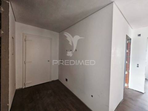 Moradia isolada t3, c/piscina e box, qta. marquesa - q. anjo