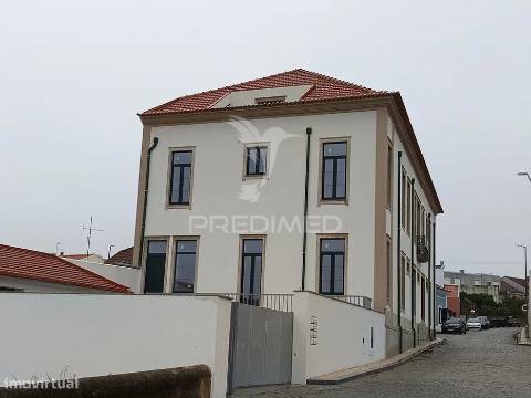 Apartamento t2 no centro de ovar