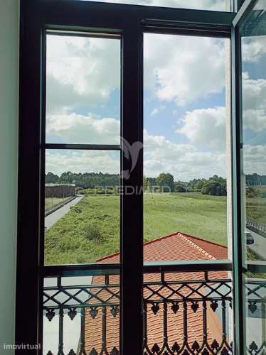 Apartamento t2 no centro de ovar