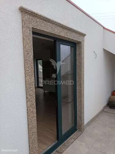 Apartamento t2 no centro de ovar