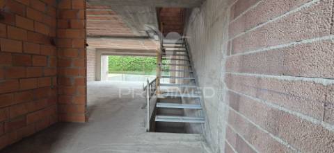 Moradia t3 em lamaçães