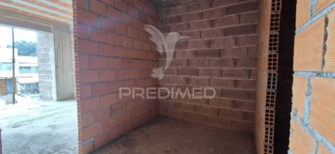 Moradia t3 em lamaçães