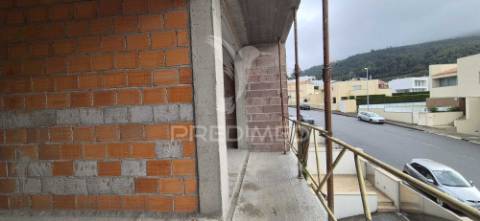 Moradia t3 em lamaçães