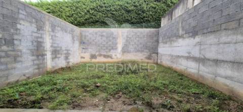 Moradia t3 em lamaçães