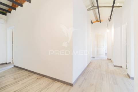 Moradia térrea em quintinha no pinhal novo